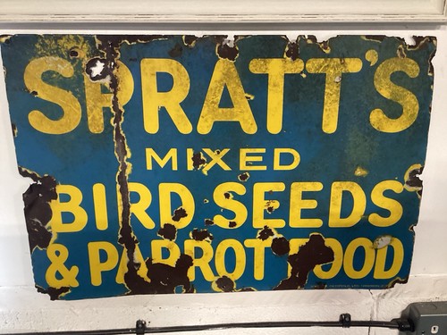 Original worn spratts enamel - spratts,