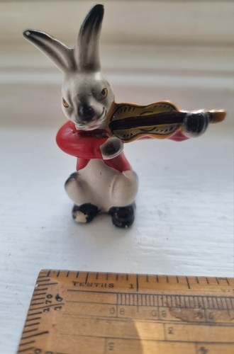 1950s 60s rabbit playing - 1950s,