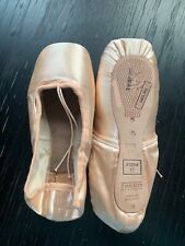 Brand new freed pointe shoes, size 5+HEELPIN(1/4), Triple XXX, clover maker
