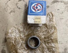 TRIUMPH 138945 1300 FWD & 1500