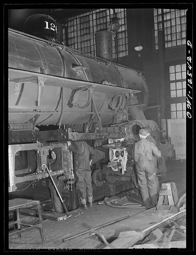 Photo steam locomotive in - 12,