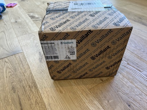 Vaillant pump 0020211454 - vaillant,