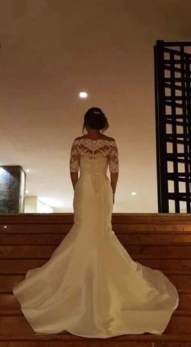 Stunning wedding dress size - stunning,