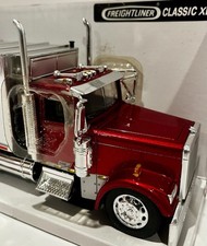 Freightliner Classic XL