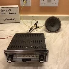 Philips Classic Car Radio G82VT British Cars 1950/60’s dual polarity, working.