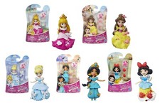 FIVE DIFFERENT DISNEY PRINCESS