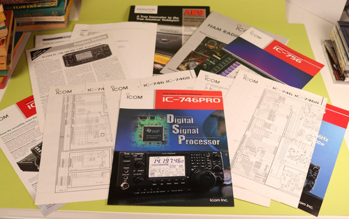 Icom 746 brochures - icom, ic-746