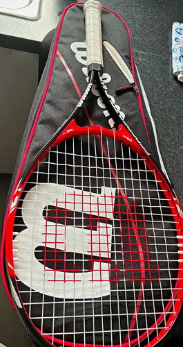 Wilson six 110 tennis racket - wilson,