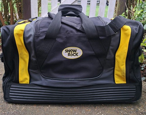 Snow and rock ski - snow, bag,