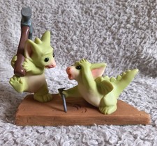 Pocket Dragon  " Teamwork!  "  2002 . Real Musgrave Figurine . VGC No Box.