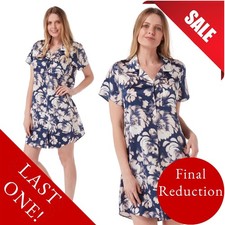 Sexy Navy Blue Floral Bloom