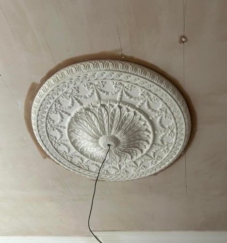 Swag and leafplaster ceiling - and,