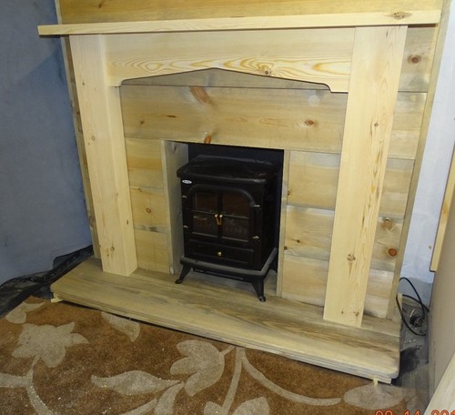 Pine chunky pointed arch fire - pointed,
