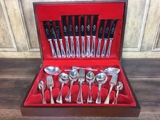 VINTAGE 44 PIECE CANTEEN