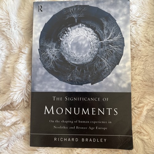 Significance monuments - of,
