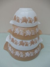 4 Vintage Pyrex Cinderella