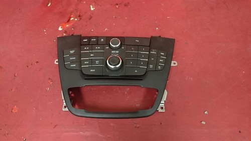 Vauxhall insignia radio - a,