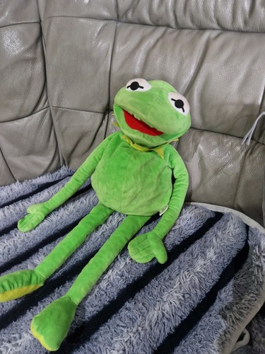 Kermit the frog green plush - kermit,