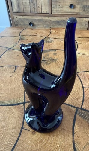 Bristol blue glass cat - blue,
