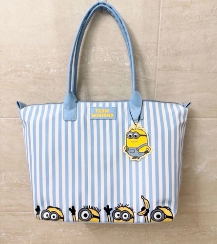 Despicable minions large - despicable,