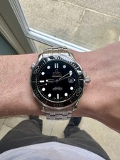 Omega Seamaster Black |