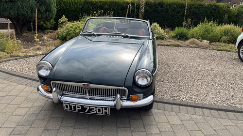 1970 mgb roadster british - roadster.,