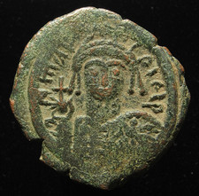 Byzantine Empire Maurice Tiberius (582-602) AE follis, ry.10 Nicomedia - SB 512