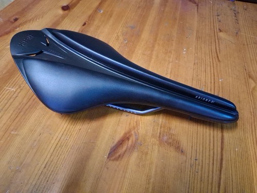 Fizik arione versus - versus, evo
