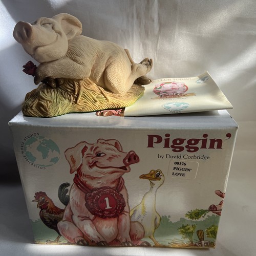 Piggin pigs david - pigs, by