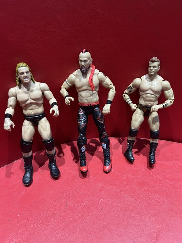 Aew wrestling figures - 3,