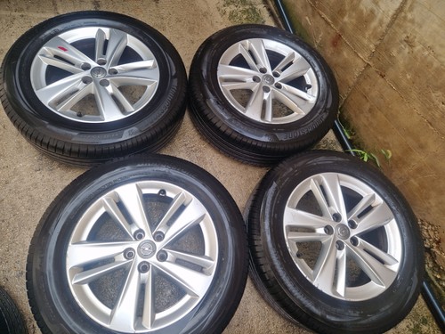 Yp00064180 rims and tires dot - and,