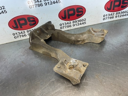 Rear engine axle mount - /,