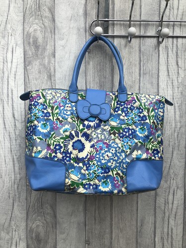 Liberty london hello kitty - liberty, x