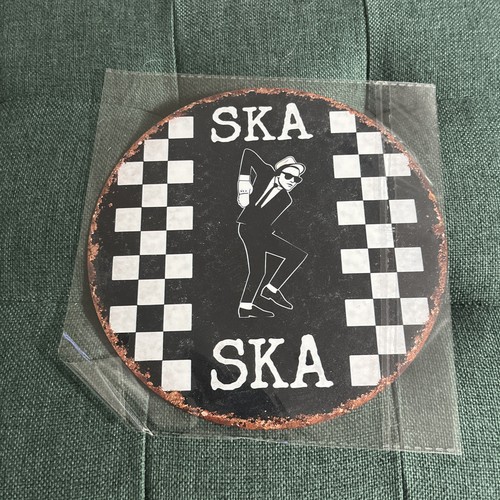 Ska 2tone 20cm diameter metal - ,