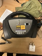 Halfords Fully Automatic Battery Charger