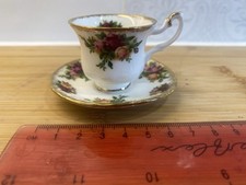Royal Albert "Old Country