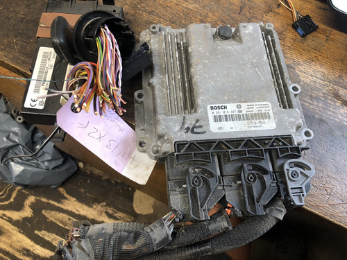 Engine ecu 0281018497 - 2.0,