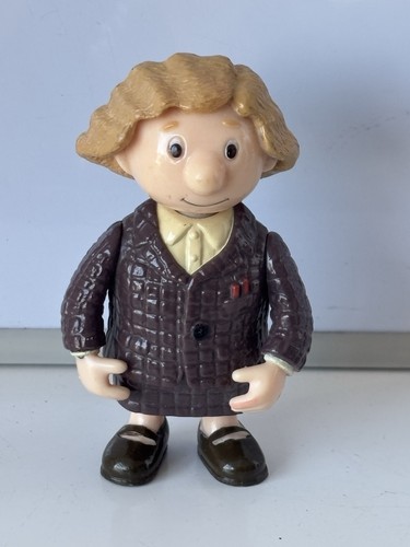 Postman pat sylvia - pat, dr