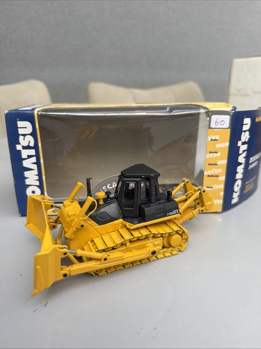 Komatsu d155 dozer model - d155,