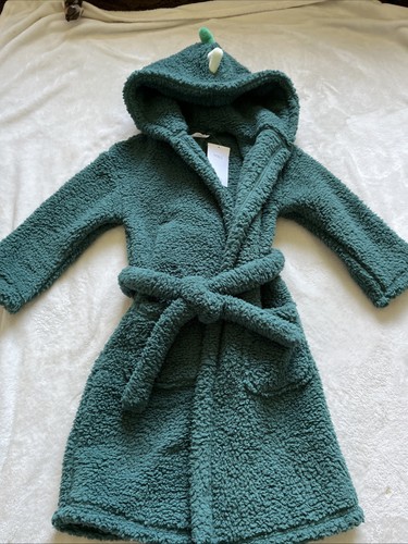 Bnwt boys age 8 green - age, 7-8