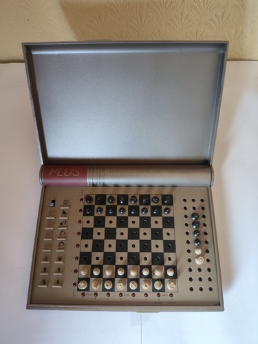 Kasparov chess computer plus - kasparov,