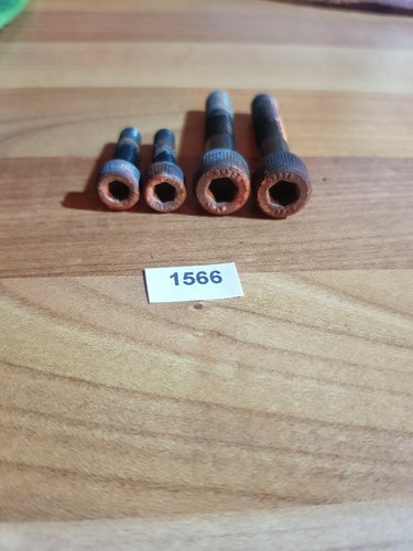 Yamaha sr125 engine bolts - yamaha,