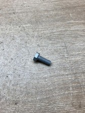 n304017006016   nuts/bolts mercedes-benz vito viano w639