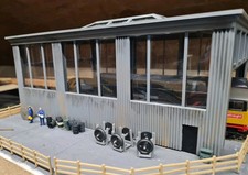 Double Engine Shed with Lighting | OO Gauge Model Railway - Unpainted