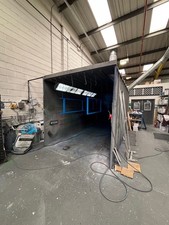 Spray booth