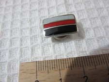 Thin red line fireman - red,