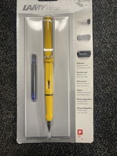 lamy safari fountain pen