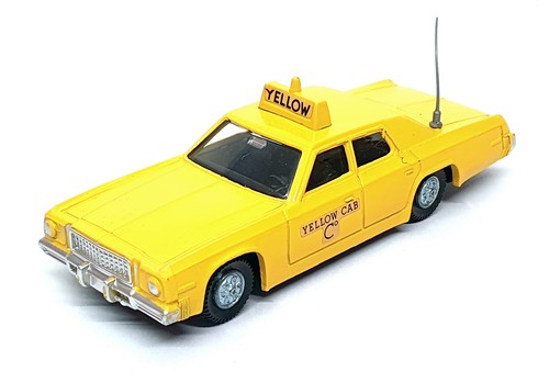 Dinky toys 5cm long - dinky,