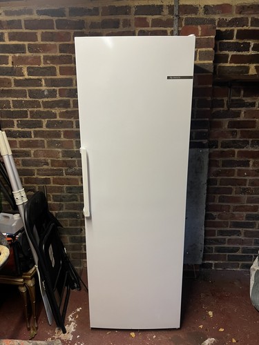 Bosch freezer gsn33vwepg 225l - freezer,