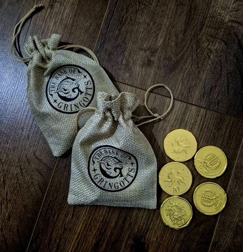 Gringotts sack with gold - gold, coins